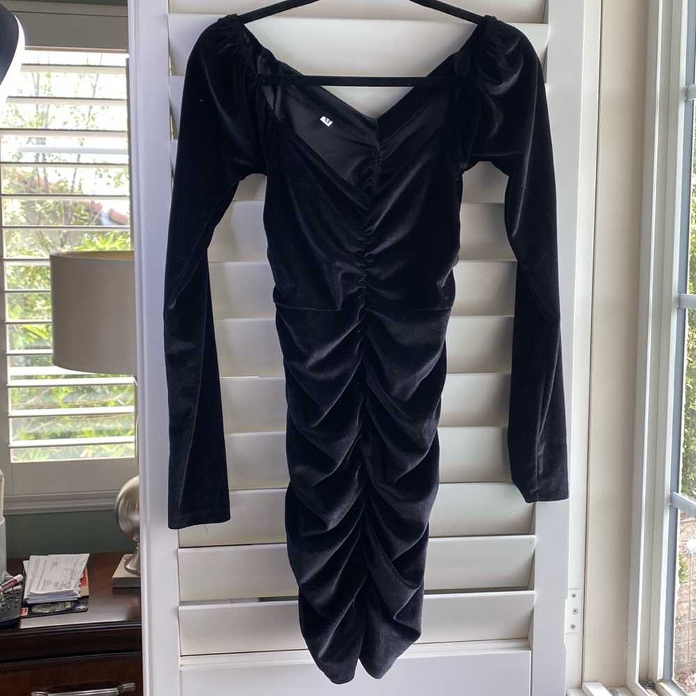 Black velvet dress size medium